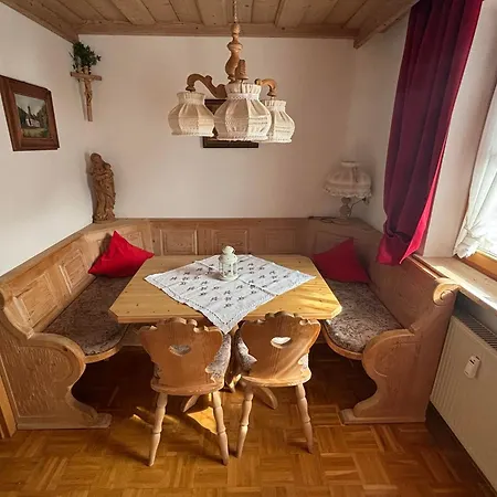 Apartment Haus Martin *